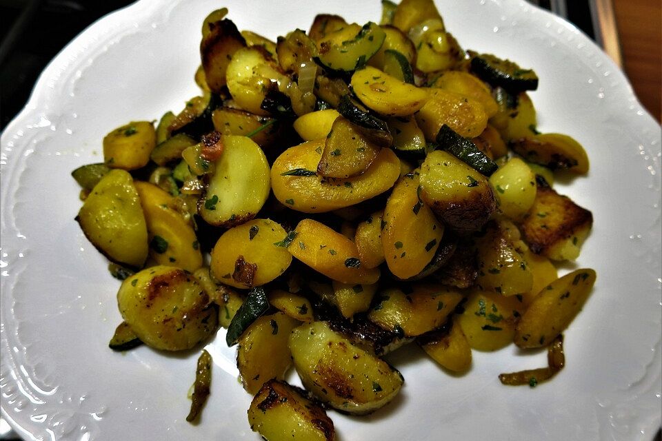 Zucchini-Kartoffel-Pfanne