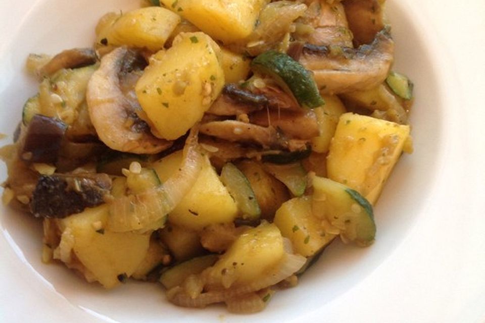 Zucchini-Kartoffel-Pfanne