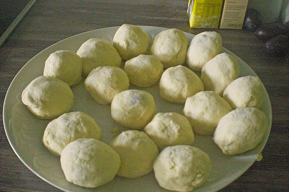 Pflaumenknödel