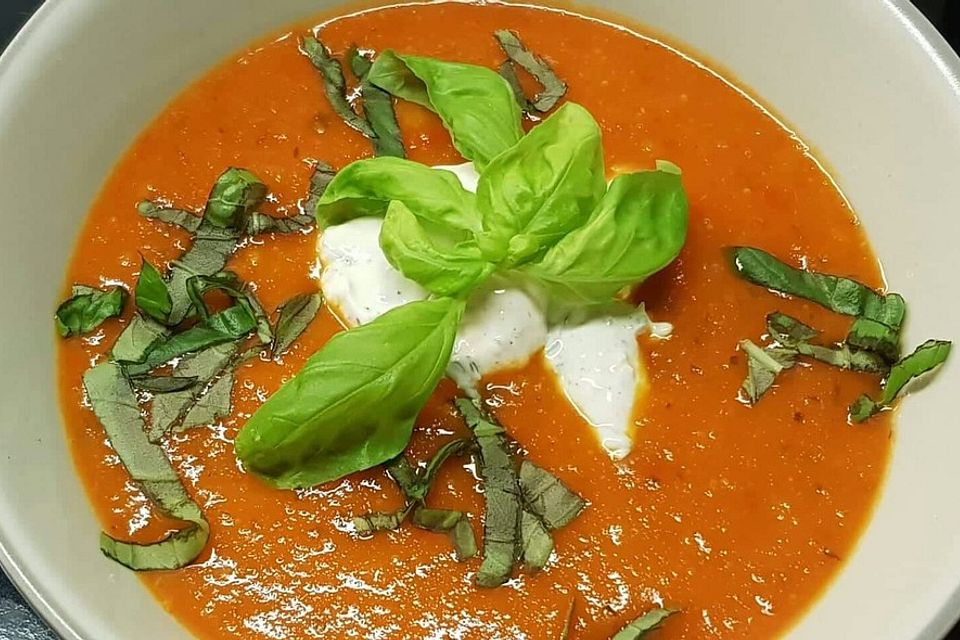 Pfeffrige Tomatensuppe