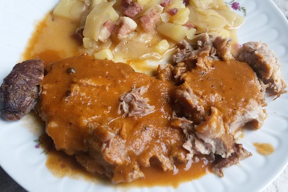 Geschmorter Schweinebraten