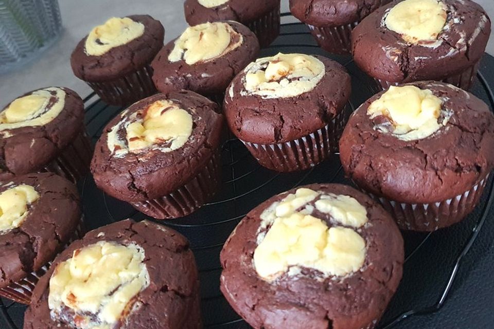 Double Chocolate Cheesecake Muffins