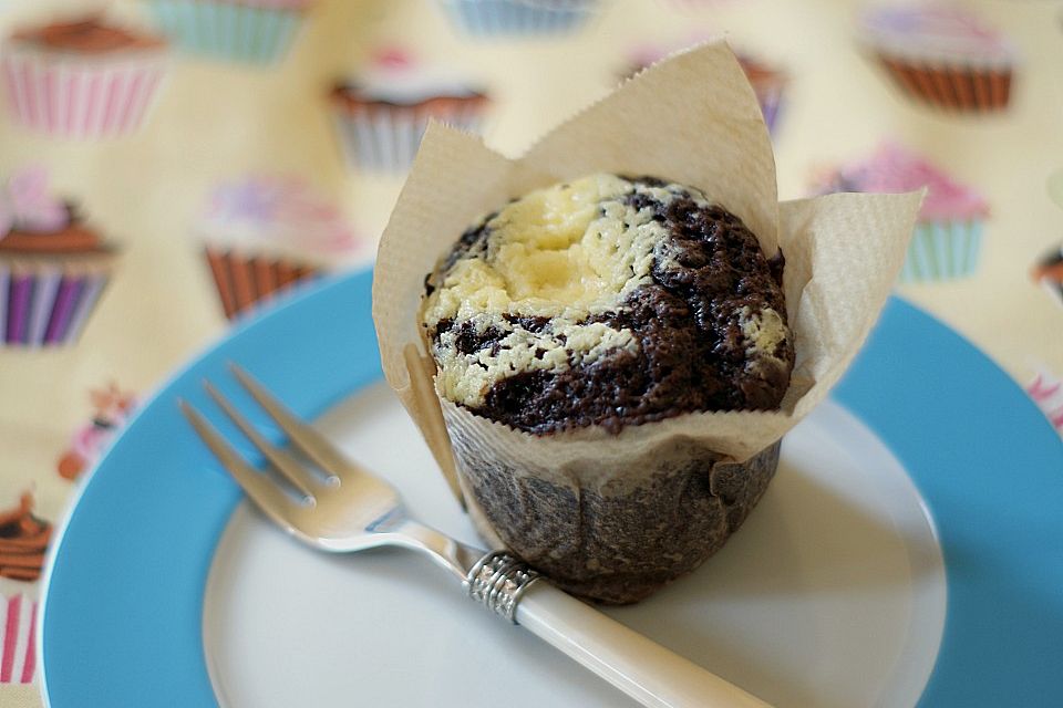 Double Chocolate Cheesecake Muffins