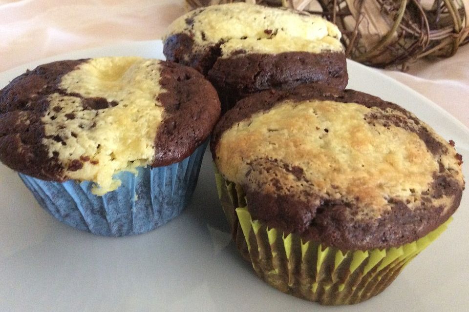 Double Chocolate Cheesecake Muffins