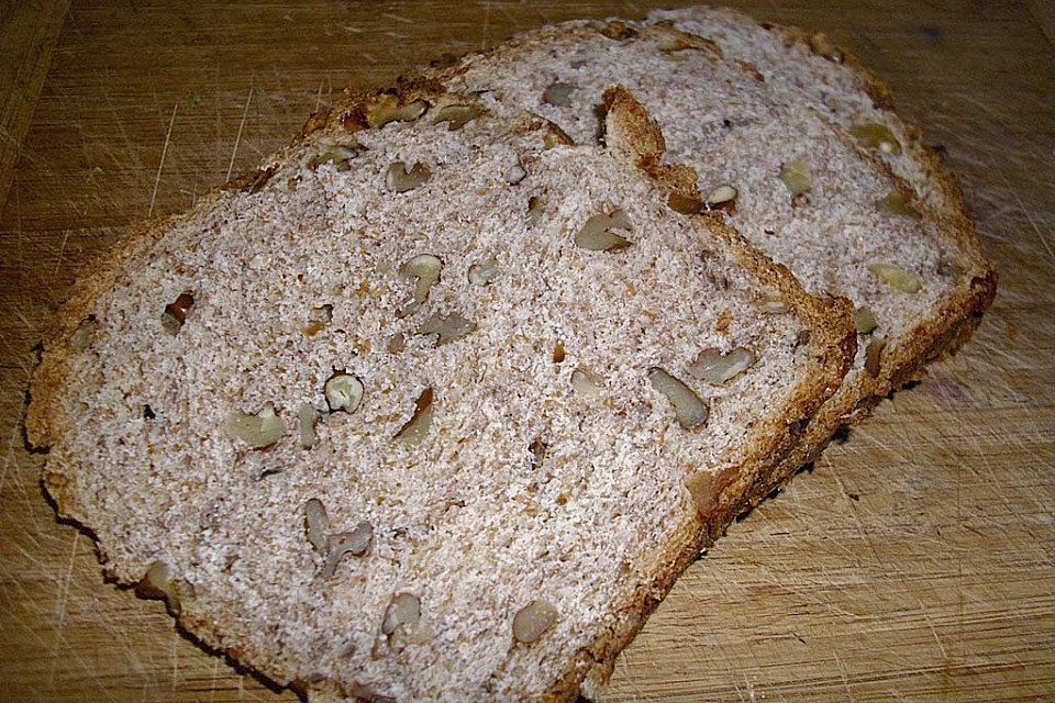 Dinkel-Walnuss-Brot