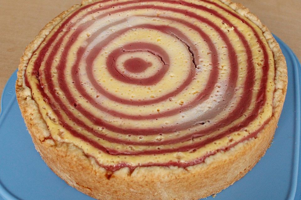 Zebra-Himbeer-Käsekuchen