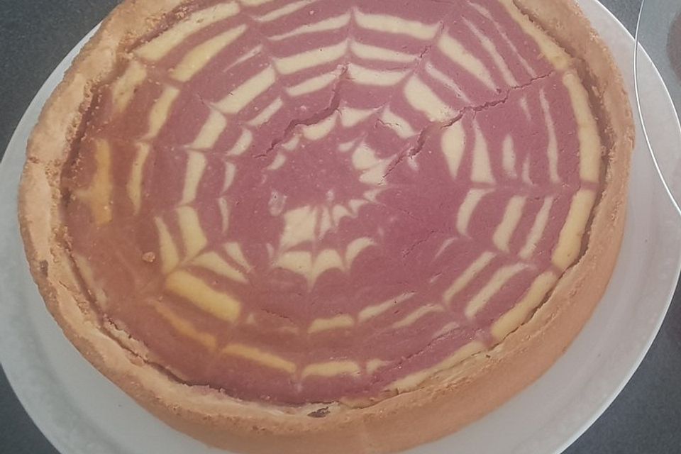 Zebra-Himbeer-Käsekuchen