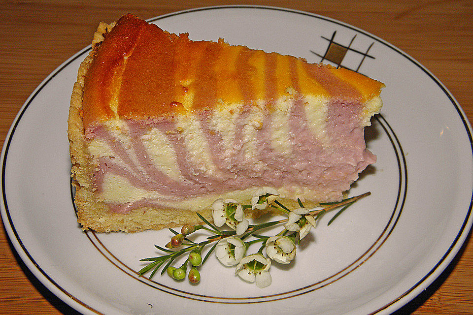 Zebra-Himbeer-Käsekuchen