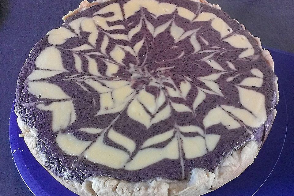 Zebra-Himbeer-Käsekuchen