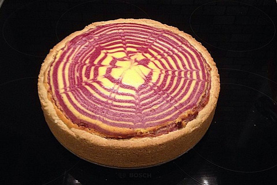 Zebra-Himbeer-Käsekuchen