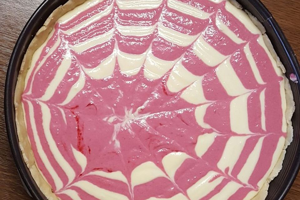 Zebra-Himbeer-Käsekuchen