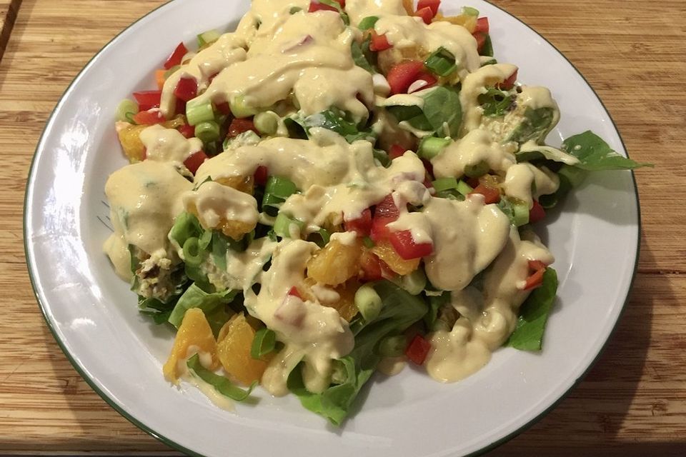 Salatröllchen mit Senfsauce