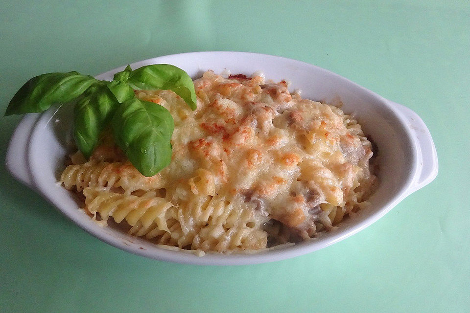 Überbackene Nudeln mit Champignons