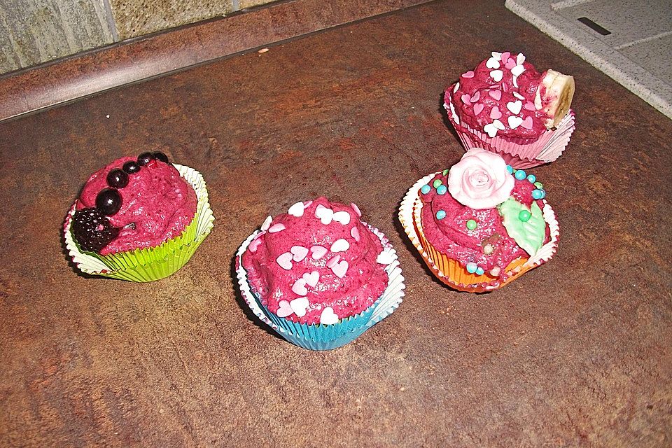 Waldfrucht-Cupcakes