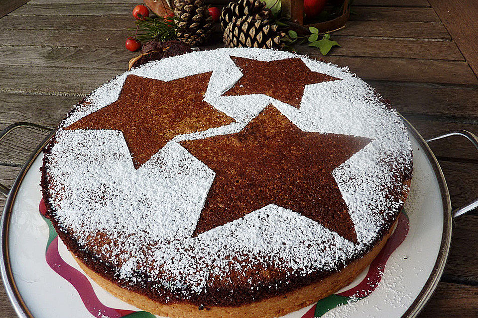 Weihnachtliche Zimttorte