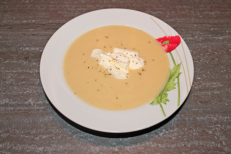 Pastinaken-Rahmsuppe