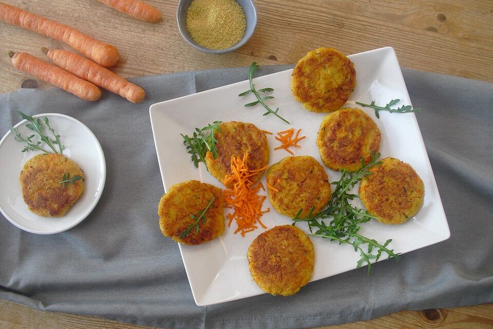 Couscousbratlinge mit Karotten