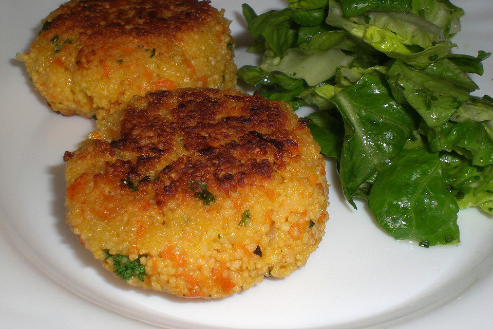 Couscousbratlinge mit Karotten