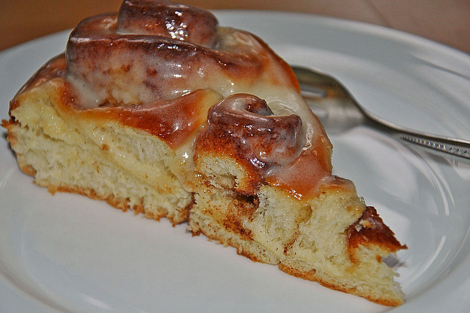 Zimtschnecken mit Frischkäse-Glasur