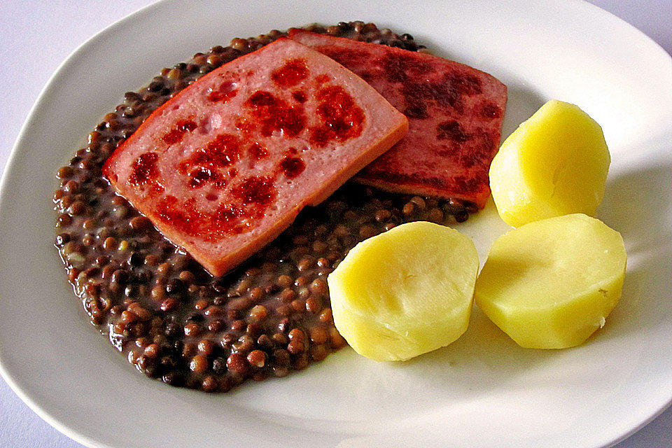 Fleischkäse mit Linsen