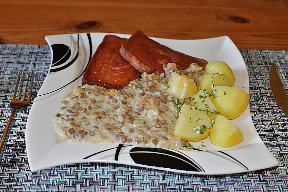 Fleischkäse mit Linsen