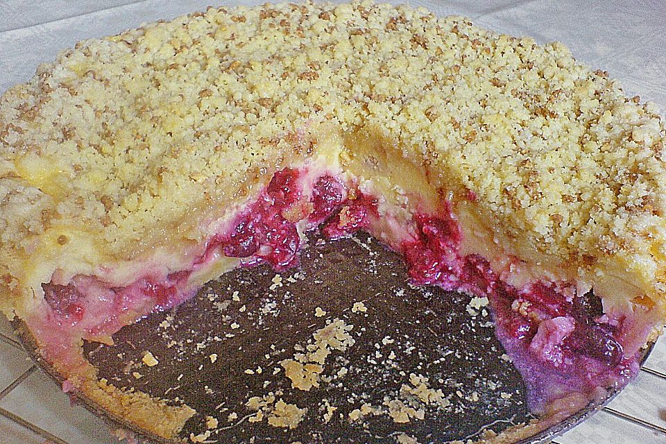 Stachelbeer - Kuchen mit Krokantstreuseln