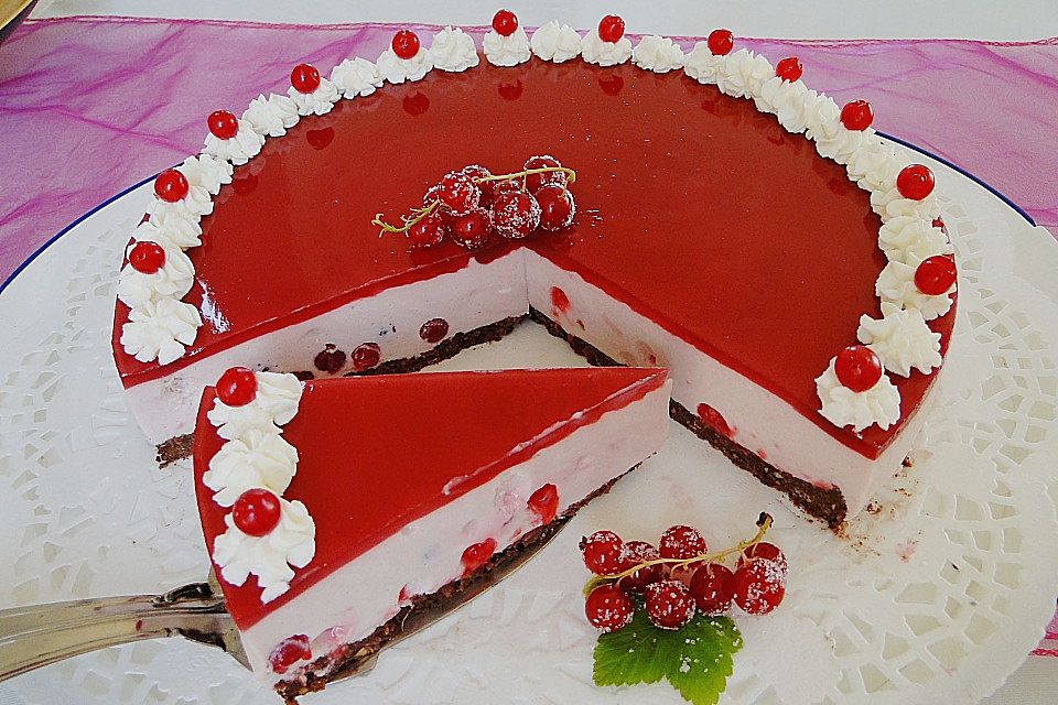 Creme de Cassis-Torte