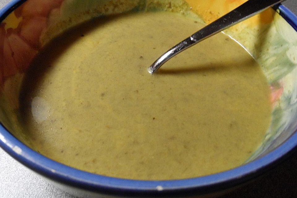 Hühnersuppe mit Kokos