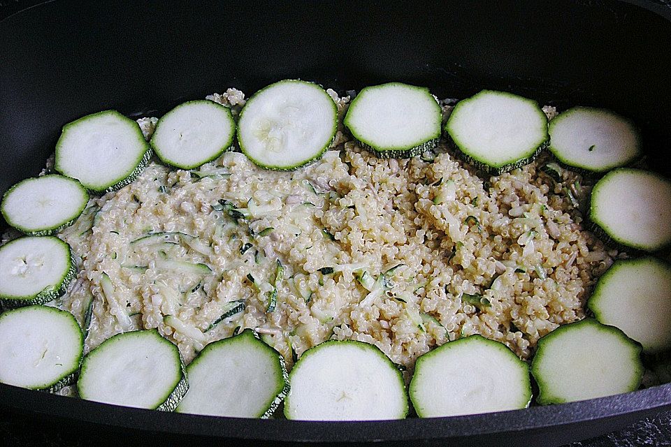 Quinoa-Zucchini-Auflauf