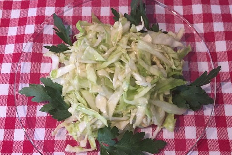 Spitzkohlsalat