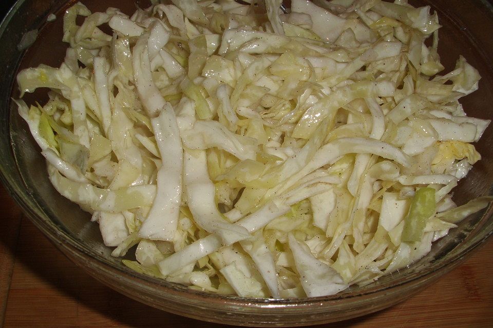 Spitzkohlsalat