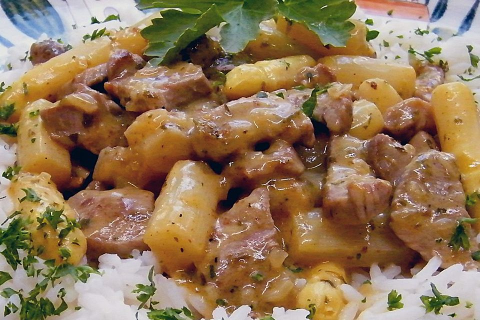 Putengeschnetzeltes mit Spargel