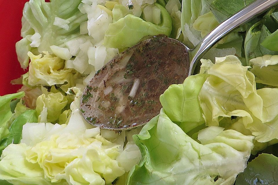 Serbischer grüner Salat