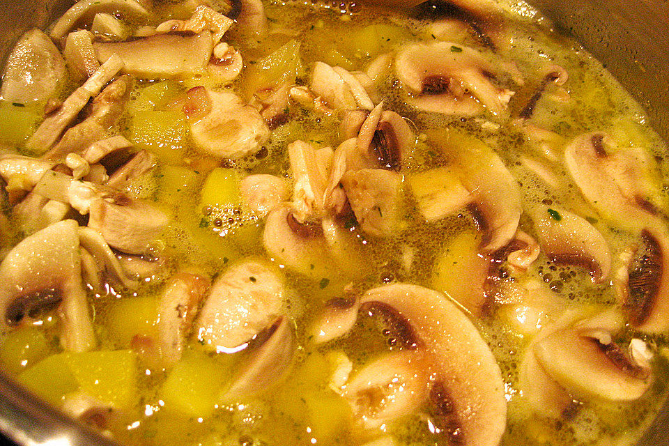 Champignon - Kartoffel - Suppe