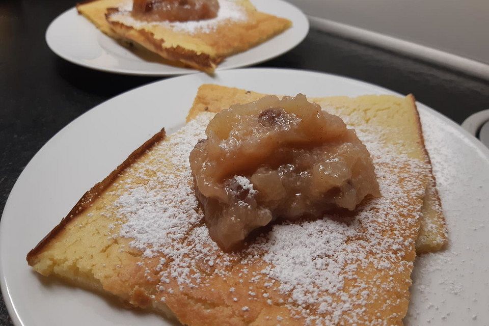 Finnische Ofenpfannkuchen Pannukakku