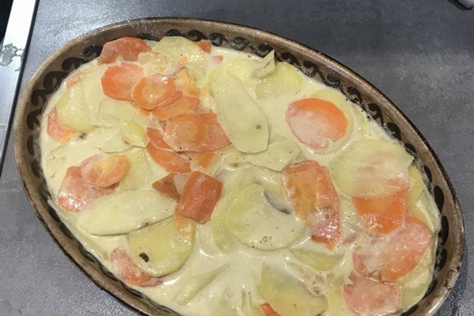 Kartoffel-Pastinaken-Gratin