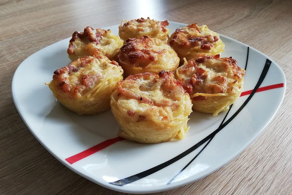 Spaghetti-Carbonara-Muffins