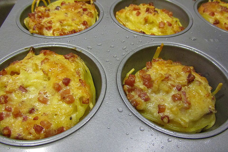 Spaghetti-Carbonara-Muffins