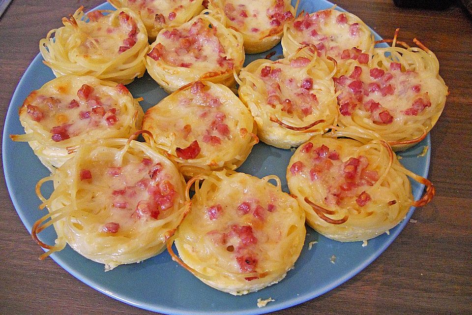 Spaghetti-Carbonara-Muffins