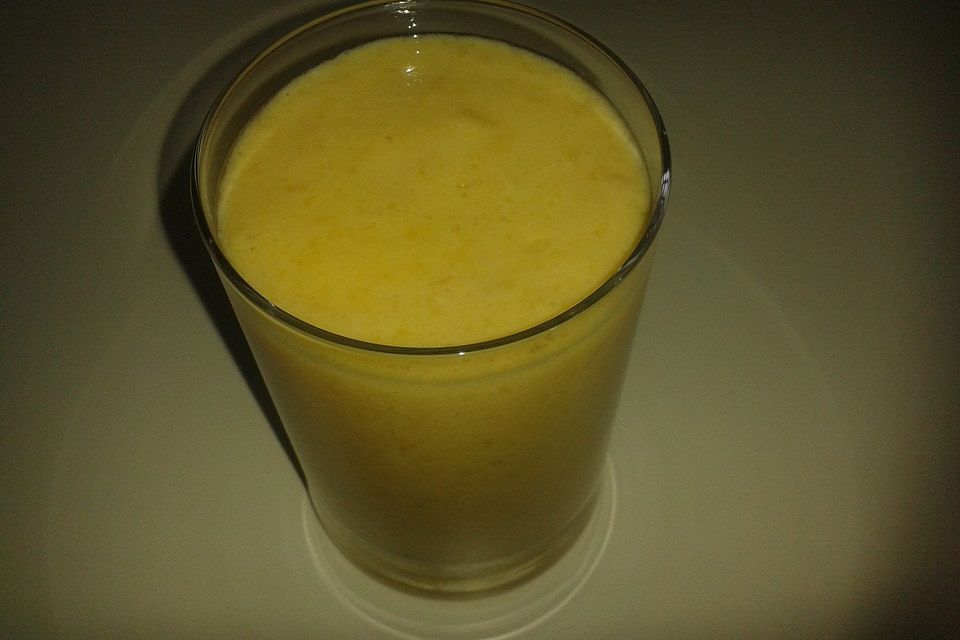 Mango-Buttermilch Smoothie