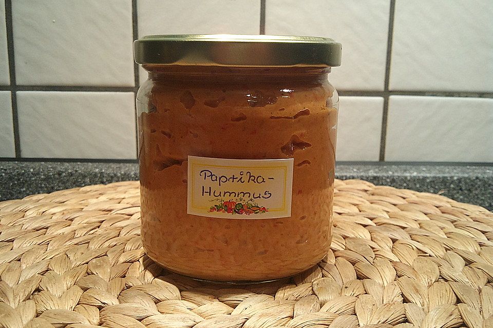 Paprika-Hummus