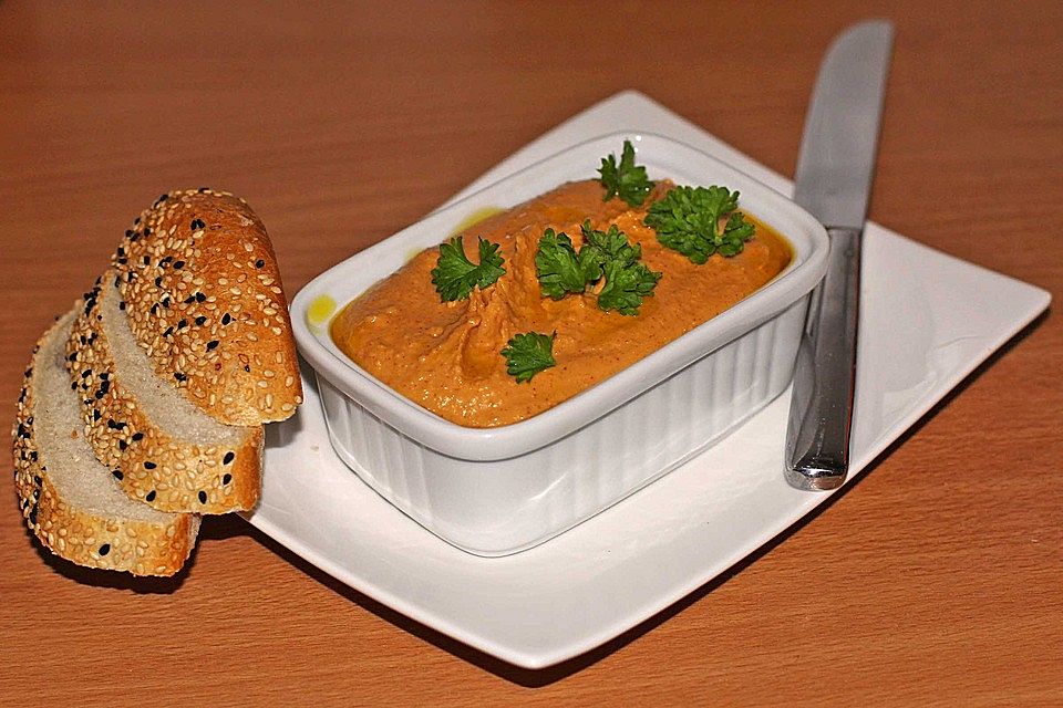 Paprika-Hummus