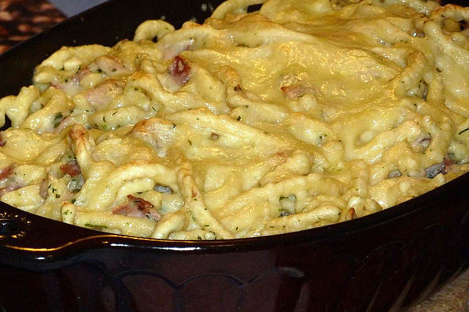 Gratinierte Schinkenspätzle