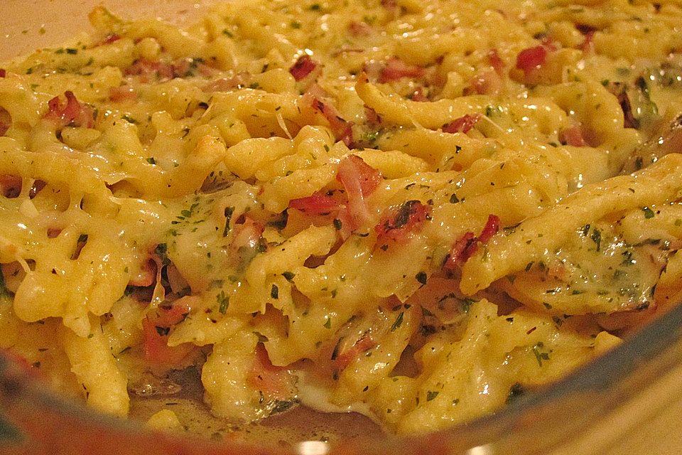 Gratinierte Schinkenspätzle