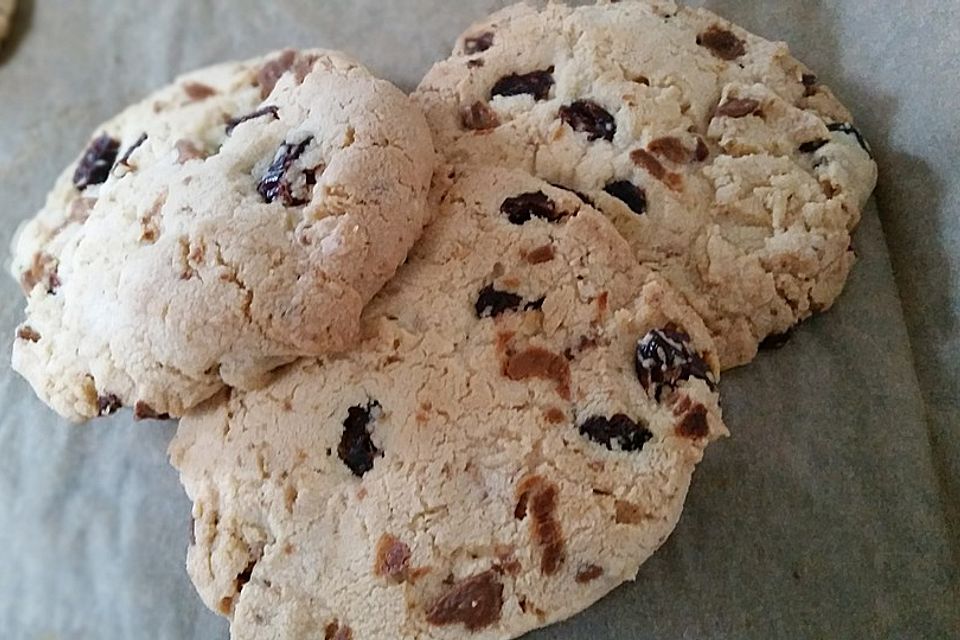 White Chocolate & Cranberry Cookies