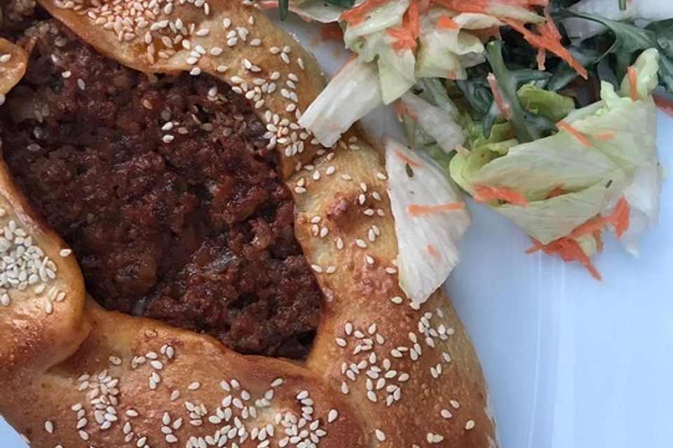 Kiymali Pide