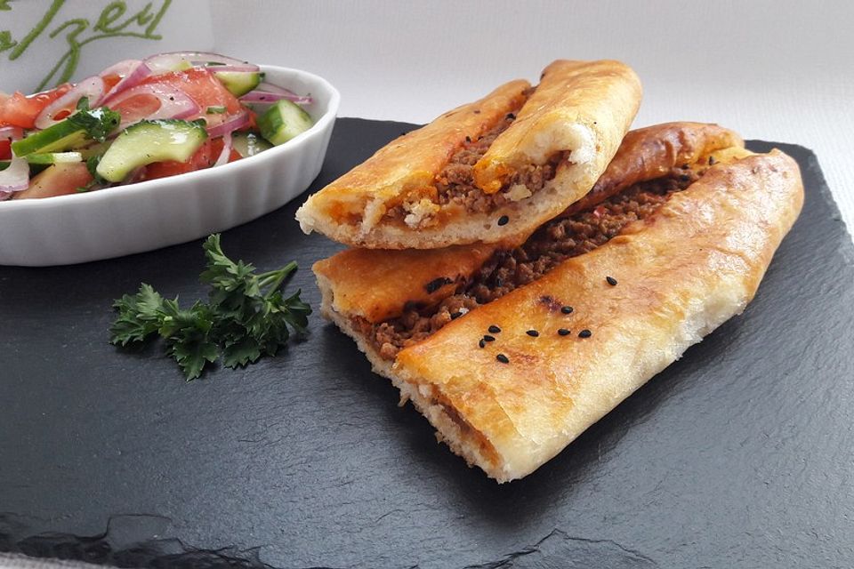 Kiymali Pide