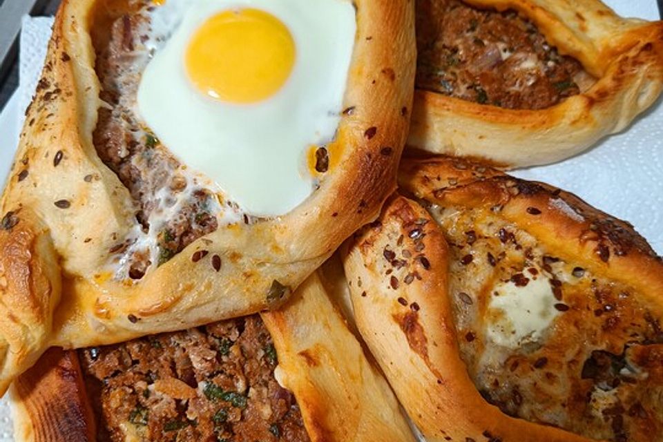 Kiymali Pide