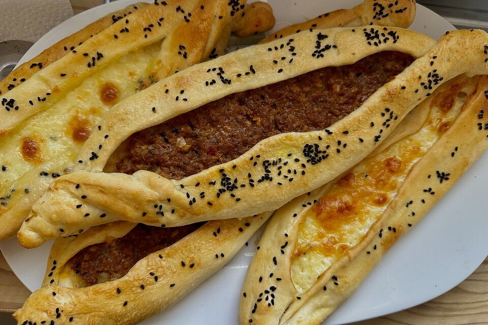 Kiymali Pide