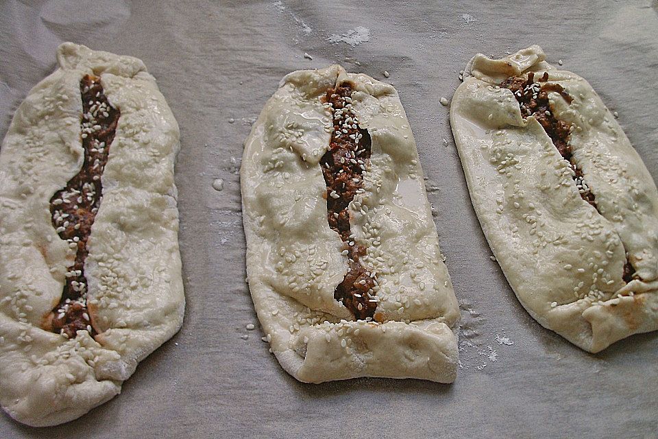 Kiymali Pide